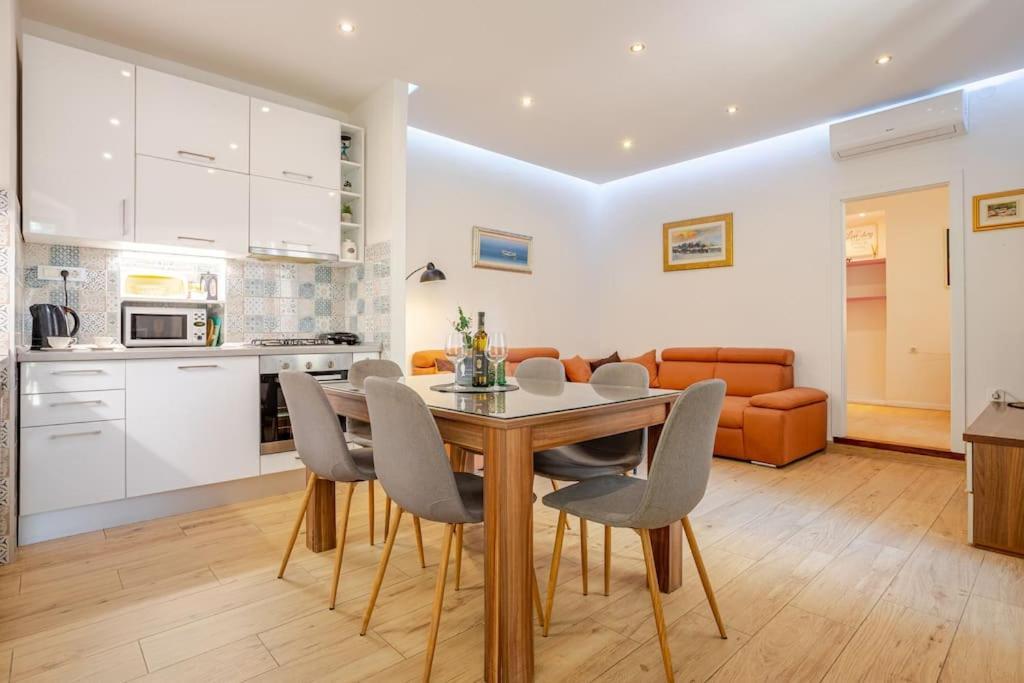 Apartment Bacvice Split Bagian luar foto